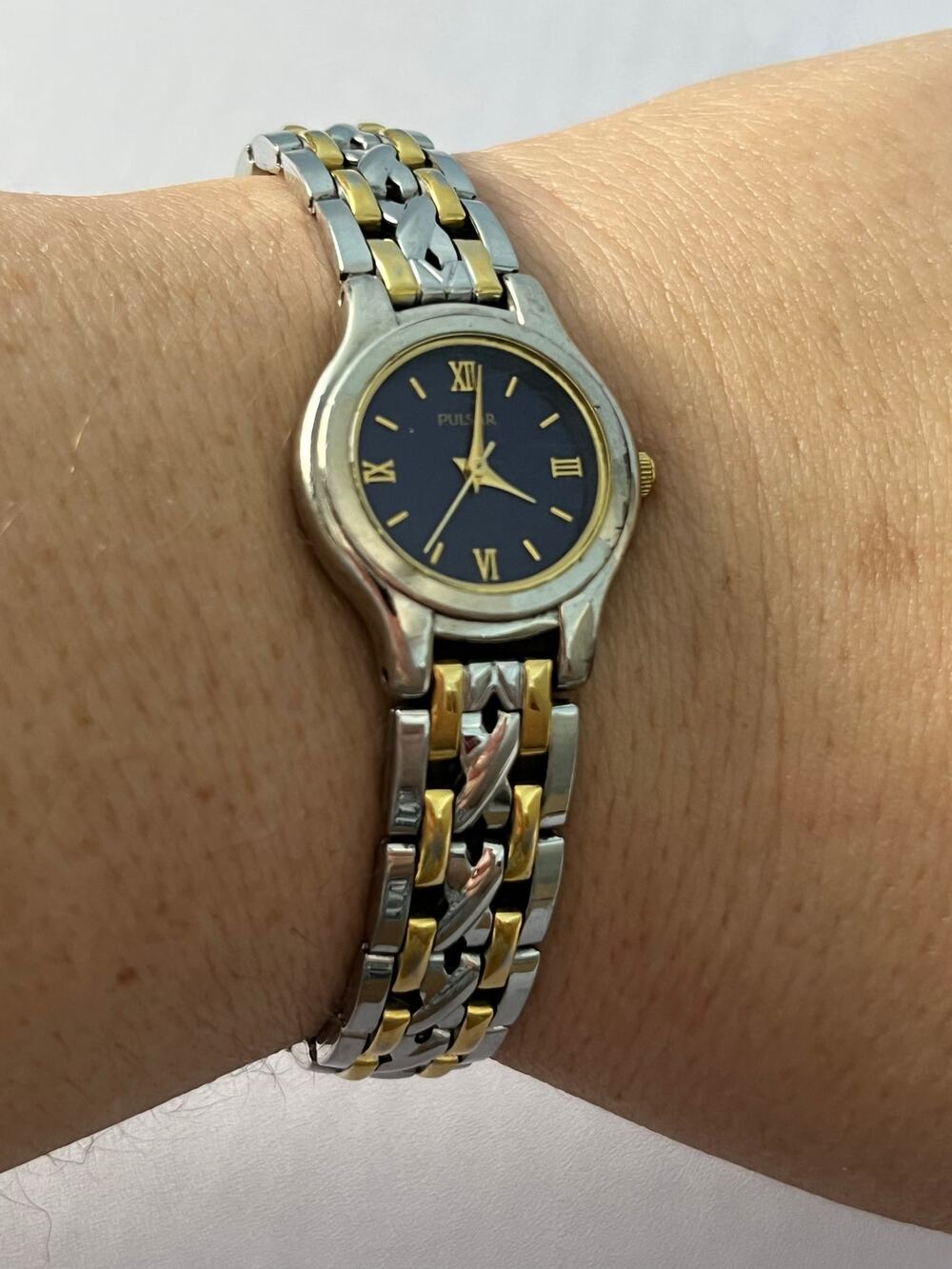 VTG Pulsar Watch Two Tone Gold Silver Water Resist Japan Mvmt Untested